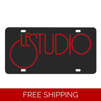 Le Studio License Plates Red logo